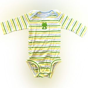 Carter’s Long-Sleeved Onesie Size 3mos with Frog
